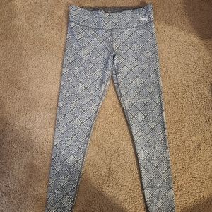 Women's medium pink yoga